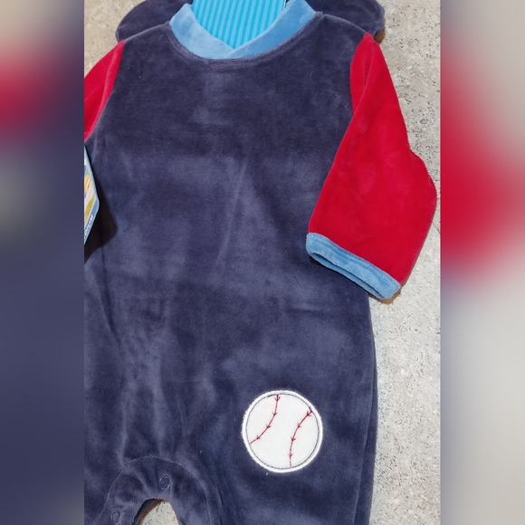 3-6 months, 3 piece set...2 complete outfits by ‘bon bebe’ w/baseball applique - Picture 5 of 7